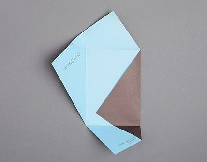 折疊名片設計 藝術(shù)與功能的巧妙融合